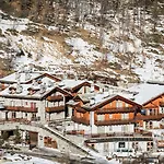 Maison Carrel Elegant 8 Apartman *